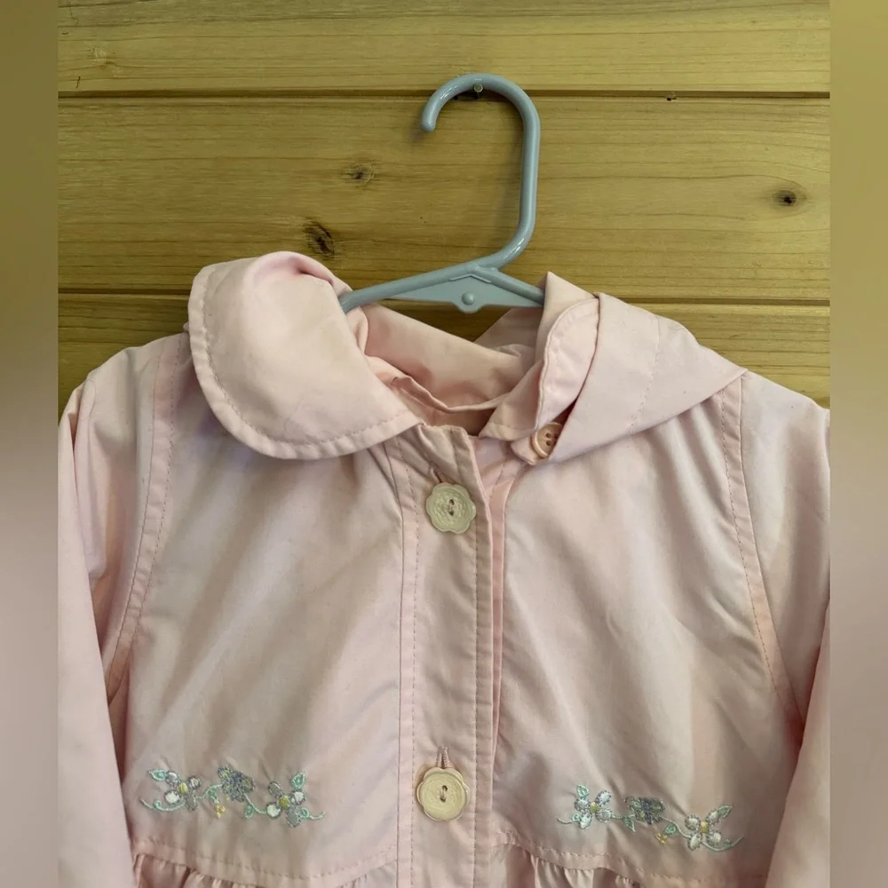 London Fog Sz 3T Petal Baby Pink Lightweight Floral Embroidered Coquette Jacket
